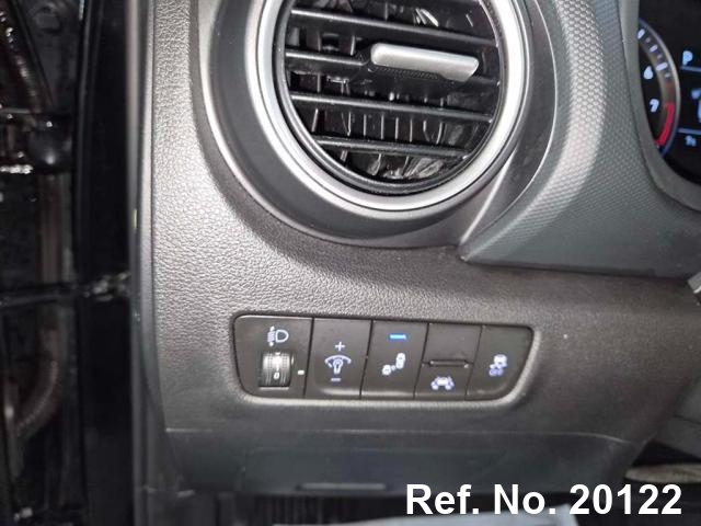  Hyundai / Kona  Stock No. 20122